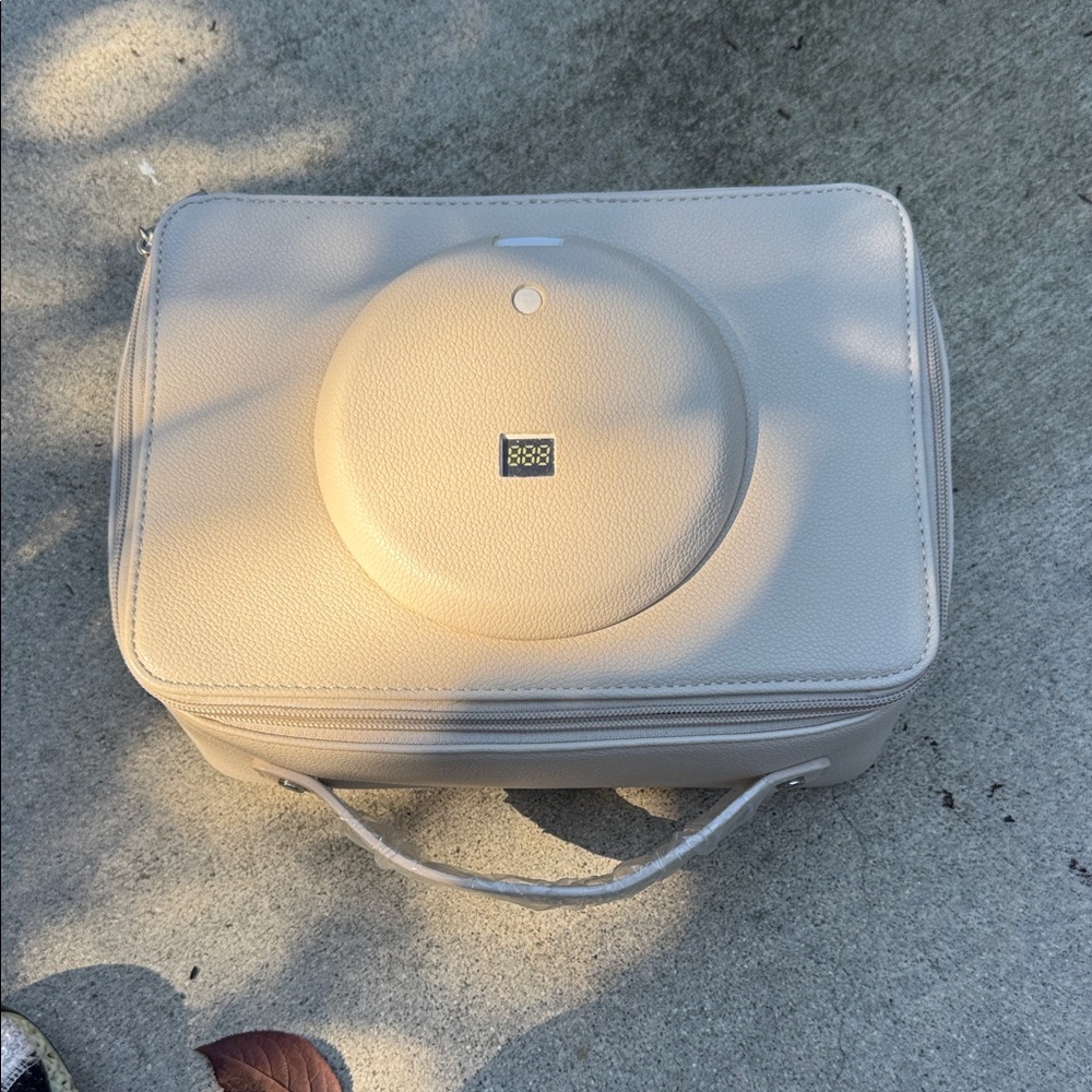 BRUSHEAN "RORO" SANITIZING TRAVEL CASE